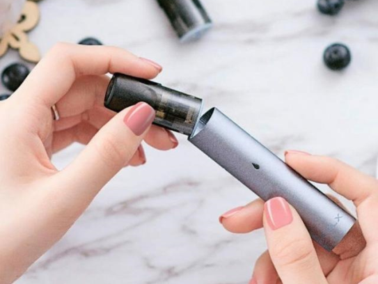 Lana冰爽系列透明发光悦刻一代烟弹 Lana冰爽系列透明发光悦刻一代烟弹